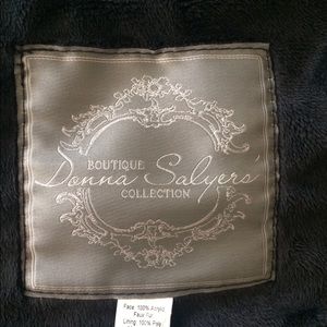 Donna Salyers faux fur throw